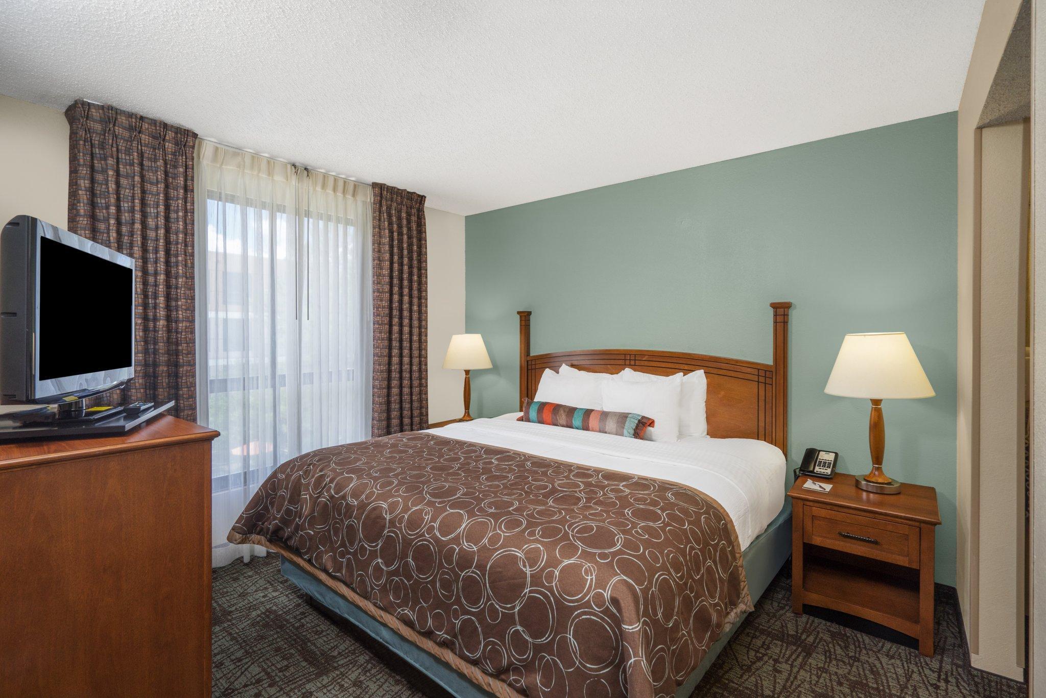 Staybridge Suites Memphis-Poplar Ave East By Ihg Eksteriør billede